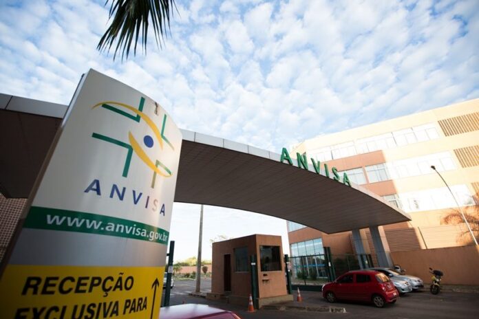 Anvisa alerta sobre intoxicações por saneantes